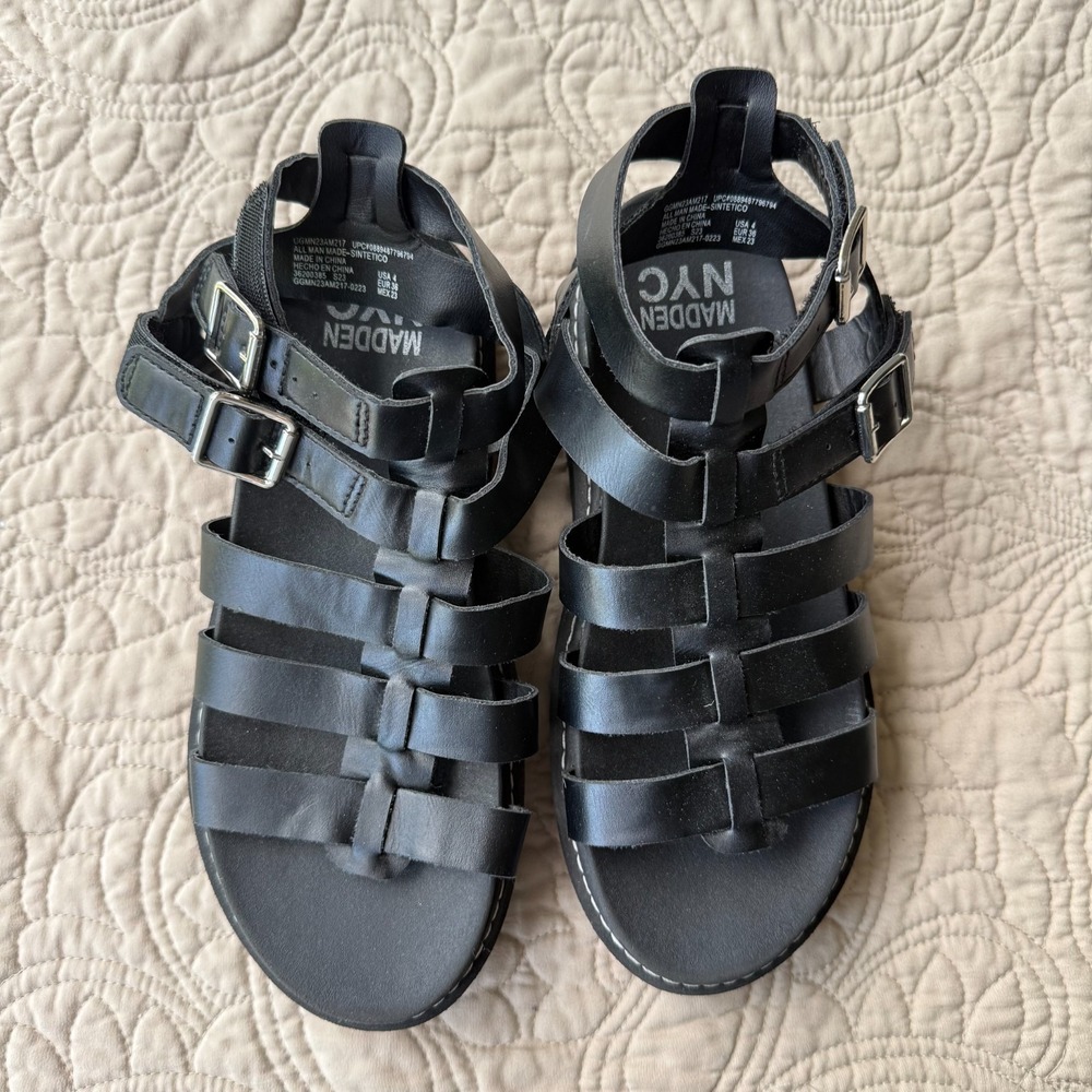 Kid's SIZE 4 Madden NYC Trendy Black Gladiator Fisherman Sandals Easy Closure - Picture 3 of 9